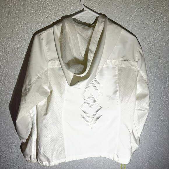 FILA Women’s White Lightweight Windbreaker Jacket Half Zip, Hooded - Picture 4 of 4